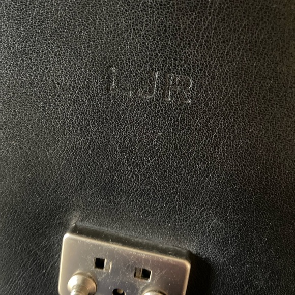 Tumi Black Leather Crossbody Messenger Bag Lock and Keys included. - Picture 9 of 12